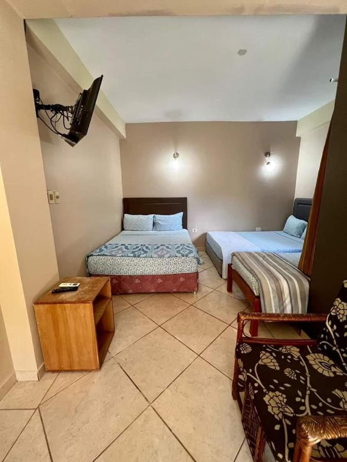 Hotel Catedral Ciudad del Este Buitenkant foto