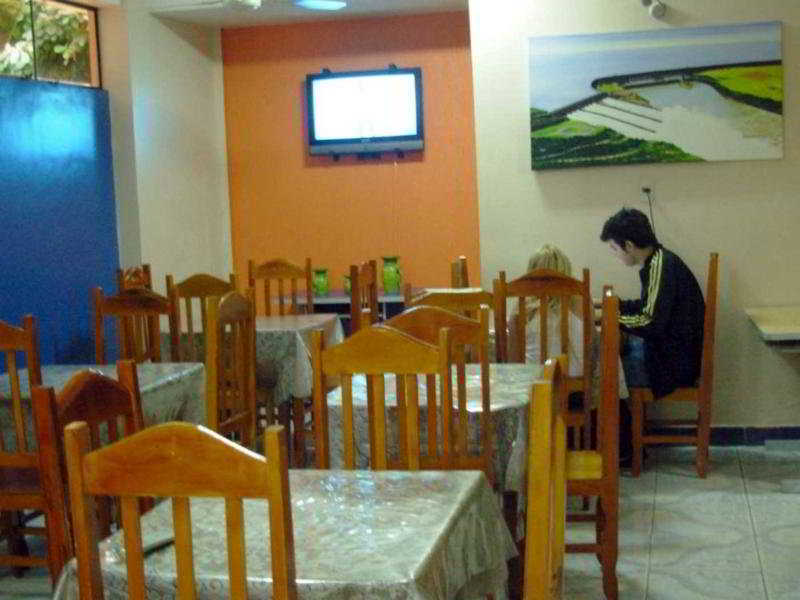 Hotel Catedral Ciudad del Este Buitenkant foto